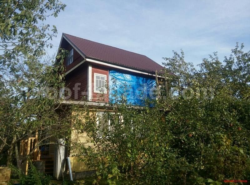 Монтаж металлочерепицы в пос. Чаща, Гатчина (сентябрь 2015)