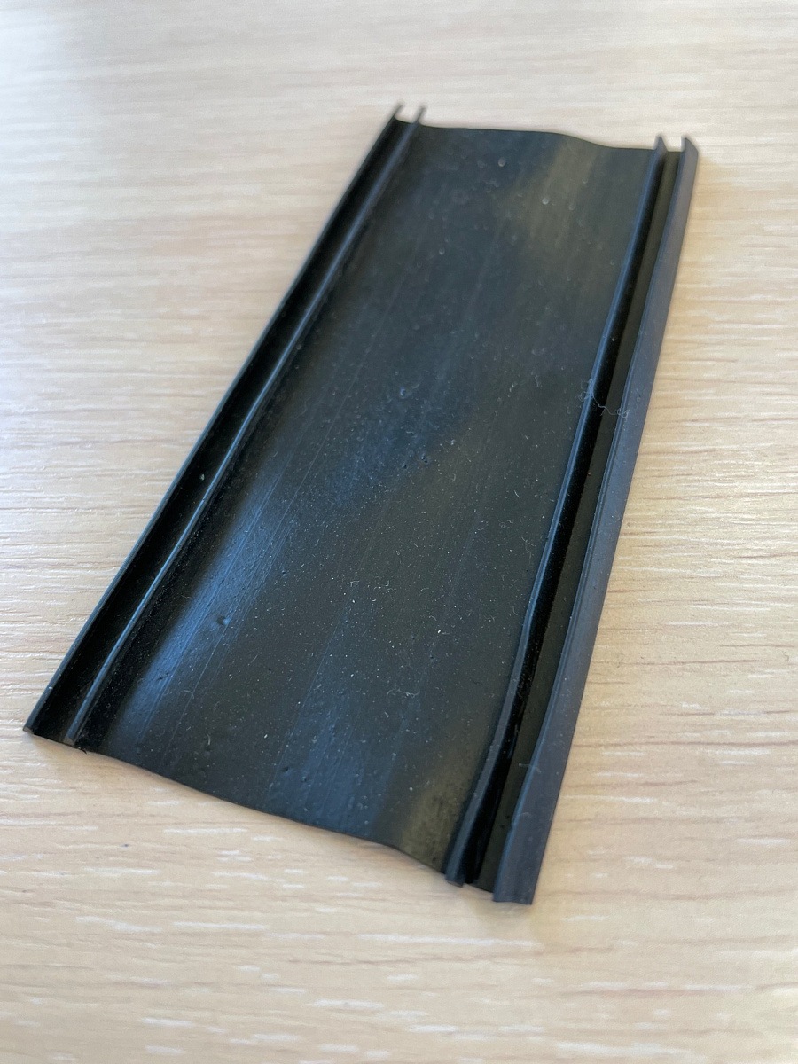 Лента EPDM 60мм., 30 м.п. черная